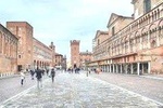 Ferrara Tour of Must-See Attractions with Local Top Rated Guide