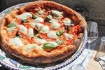 Pizza Making Class Plus Farmers Food Market Tour in Naples