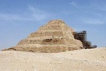 6 Hours visit to Giza pyramids sphinx and Sakkara 