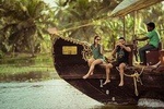 Private Kerala Backwaters Houseboat Cruise with Lunch from Cochin