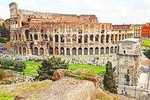 Walking Tour of the Colosseum Forums & Ancient Rome with Skip-the-line Tickets