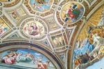 Skip-the-line Vatican Tour with Sistine Chapel Raphael Rooms & St Peter Basilica