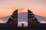 Capture Sunrise Lempuyang Temple