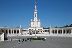 Private day tour with a private guide - Fatima, Batalha, Nazaré & Obidos
