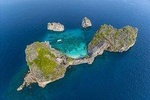 Rok Island Catamaran Snorkeling Tour from Phuket