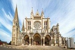 Versailles and Chartres Private Day Tour from Paris