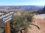 Hike to Colorado River Overlook, Dead Horse Point State Park, Utah