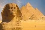 Day Tour to Giza Pyramids with Camel Ride and Egyptian Museum in Cairo 