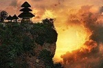 Sunset Uluwatu temple and Kecak Fired Dance show