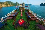 Halong Bay full day with luxury cruise & limousine transfer (small group)