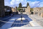 Private half-day tour with expert guide in the archaeological site of Pompeii