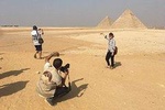 Giza Pyramids and Egyptian Museum stopover tour