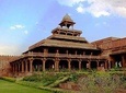 Full Day Agra Tour by Car with Fatehpur-Sikri