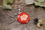 Make unique items with Kimono fabric in a café Kimono fabric keyring (38mm)