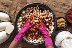 Let's make kkakdugi(radish Kimchi) at Busan 