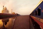 Same Day Agra Tour by Fastest Train from Delhi