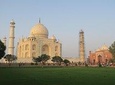 All Inclusive day trip to Taj Mahal, Agra Fort & Baby Taj from Delhi by Car