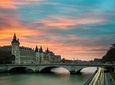 Private Paris Night Tour - with Magic City Lights and Local Vibes