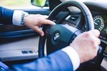Airport to Lège-Cap-Ferret Transfer in Business Sedan