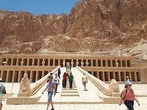 Day tour to see the Best highlights of ancient Luxor with Lunch and Guide