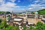 Scenic transfer from Salzburg to Prague with 4 hours stop in Hallstatt