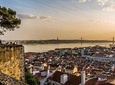 Lisbon by Night Iconic Photos Tour