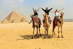 Discover Giza Pyramids and the Egyptian Museum and Old Cairo-Guide and Lunch Inc