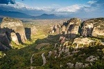Meteora's Wonder - Sightseeing Tour