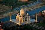 1-Day Trip to The Taj Mahal, Agra Fort & Fatehpur Sikri from Delhi by Train