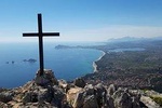 Hike with views of the Gulf of Arbatax