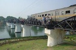 Bangkok: Join Tour Damnernsaduak Floating Market, Lunch, River Kwai Full Day