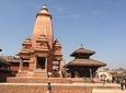 Hiking & city tour in Kathmandu with community Volunteering