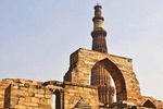 Private Guided Sunrise Taj Mahal Tour from Delhi : All Inclusive