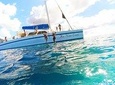 Discover Isla Mujeres with this tour with snorkel, buffet and open bar 