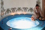 Versace De Stress 90 mins Treatment + Pool and Spa Access with 1 way Transfer