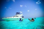 8-Hour Private 44' Leopard Catamaran Tour to Palancar Beach w/Food & Open Bar