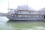 Halong Lan Ha bay 3D/2N Cruise trip: kayaking, swimming, biking, fishing & meals