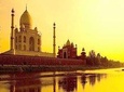 Overnight Taj Mahal Tour from Pune