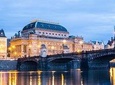 Transfer from Karlovy Vary to Prague: Private sightseeing daytrip with 1 Stop