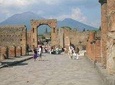 Tour Pompeii And Winery
