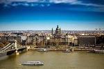 Private Transfer from Frankfurt to Budapest with 2 Sightseeing Stops