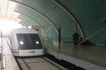 Shanghai Airport Layover Tour with Maglev Train