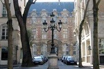 Chic and Classic: Saint-Germain-des-Prés Walking Tour