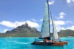 Private Tour: Full-Day Bora Bora Catamaran Sailing and Circle Island Tour