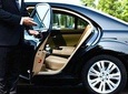 Private Transfer: Toronto Pearson Airport or Queen's University Kingston or Town