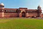 Agra Fort Skip-The-Line E-Tickets W/ Optional Trips