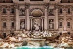 Private Stroll of the Artists in Rome: Best Squares & Fountains Tour