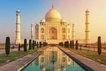 From Delhi: Taj Mahal Sunrise Tour and on return back Old Delhi Walking Tour