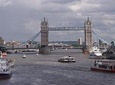 Private One Way or Round Trip Transfer: Luton Airport to London City