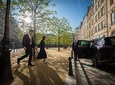 Small Group Paris City Tour and River Cruise with Champagne